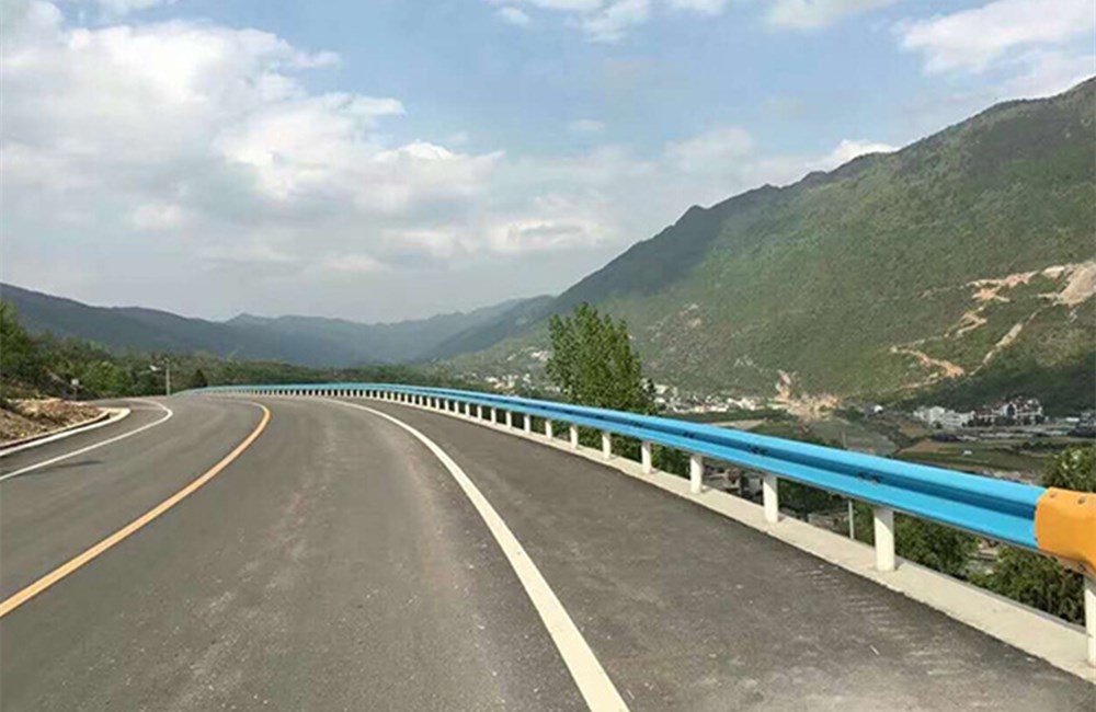 波形护栏的通常螺栓和防盗螺栓有什么分歧之处？