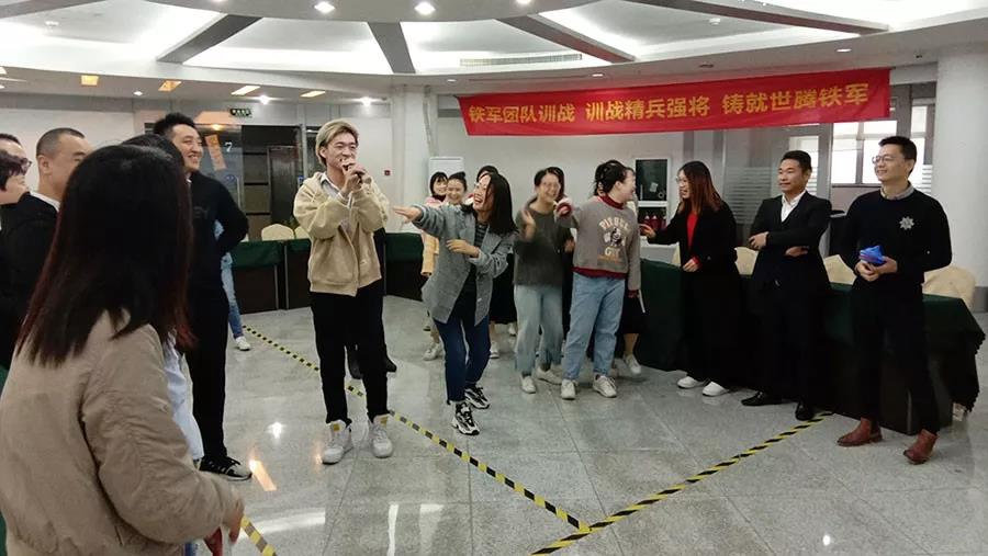 NLC电子控股晨会：推进企业文化建设，展示NLC电子人风采！