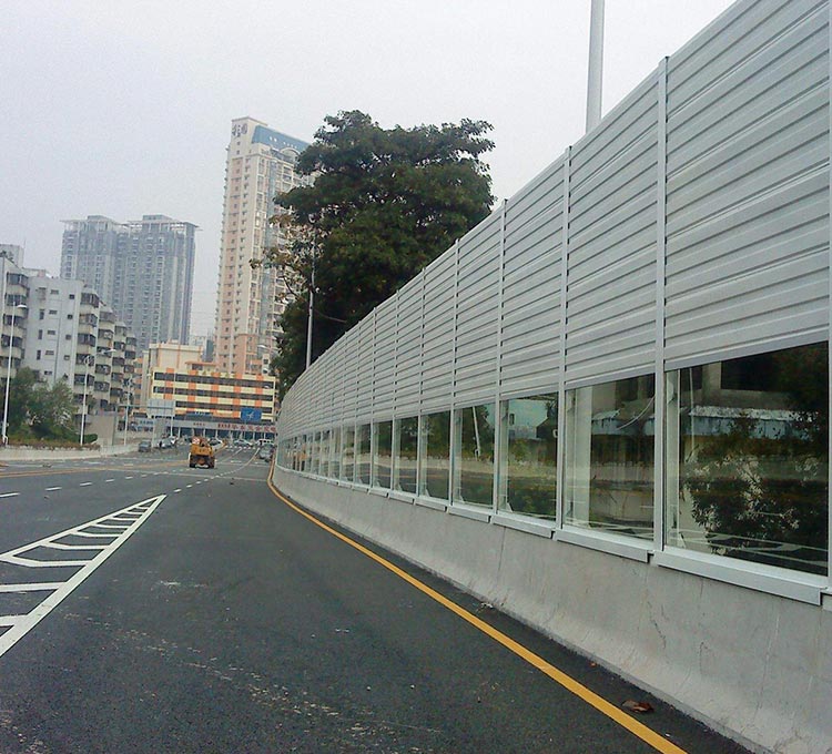 声樊篱的利用领域和优势有哪些？